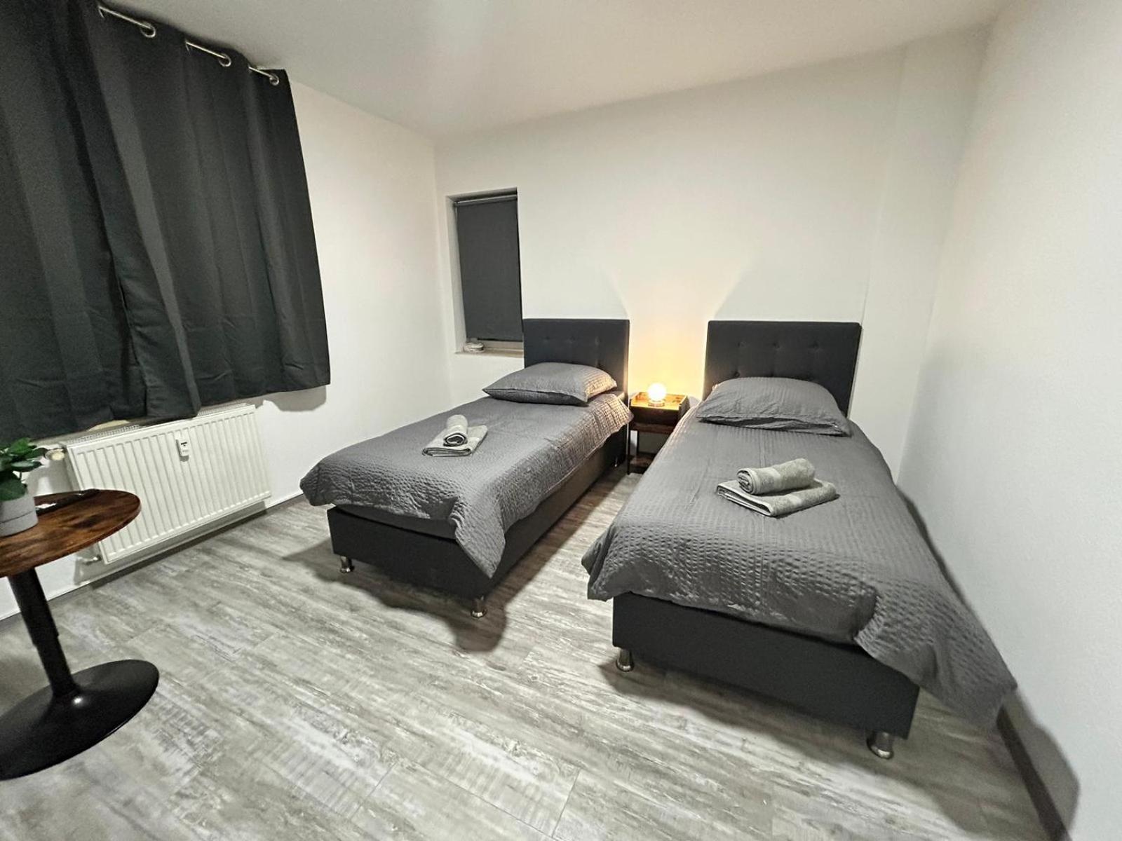 Krefeld House - 20 Min To Dus Airport & Messe Apartamento Exterior foto