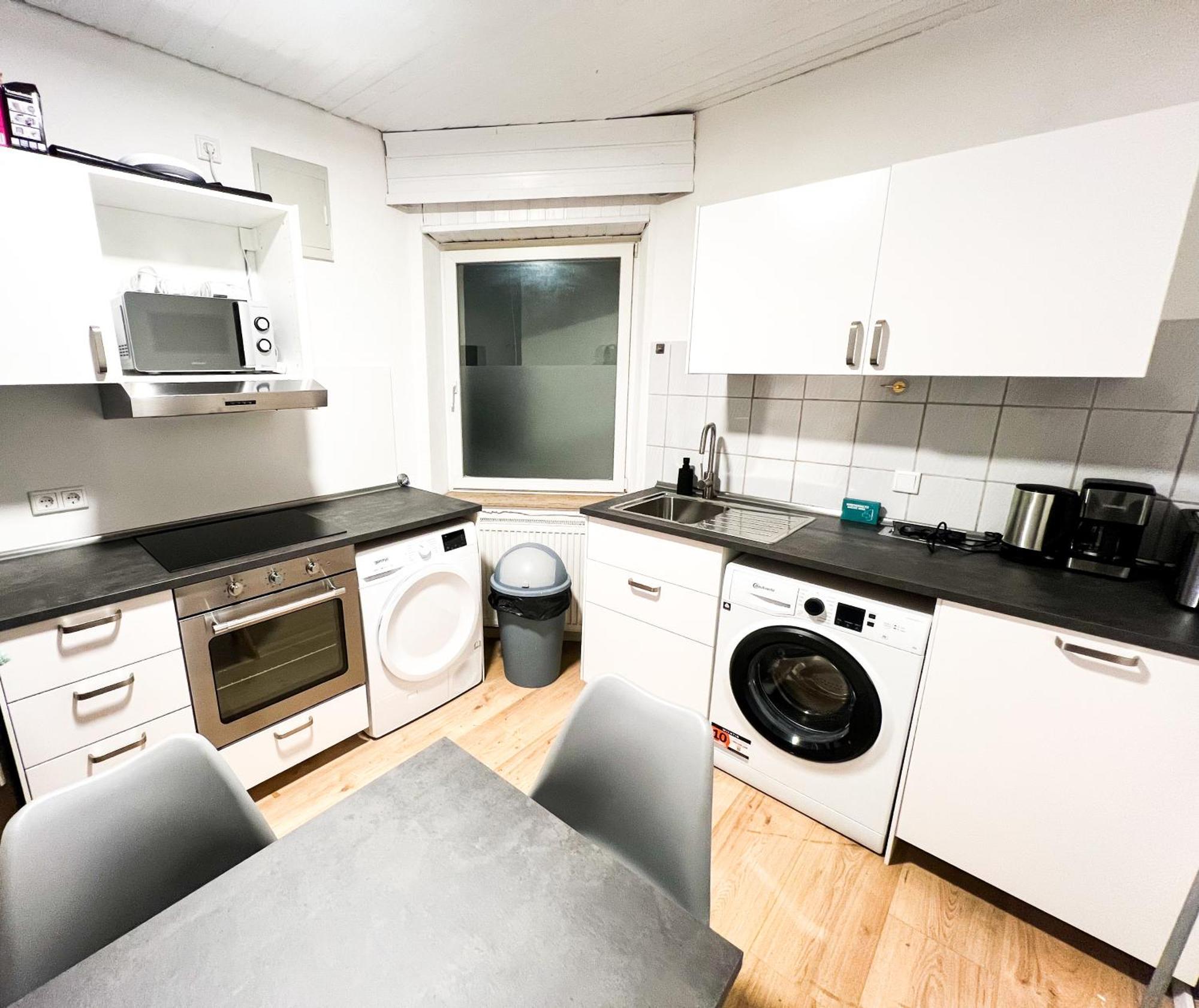 Krefeld House - 20 Min To Dus Airport & Messe Apartamento Exterior foto