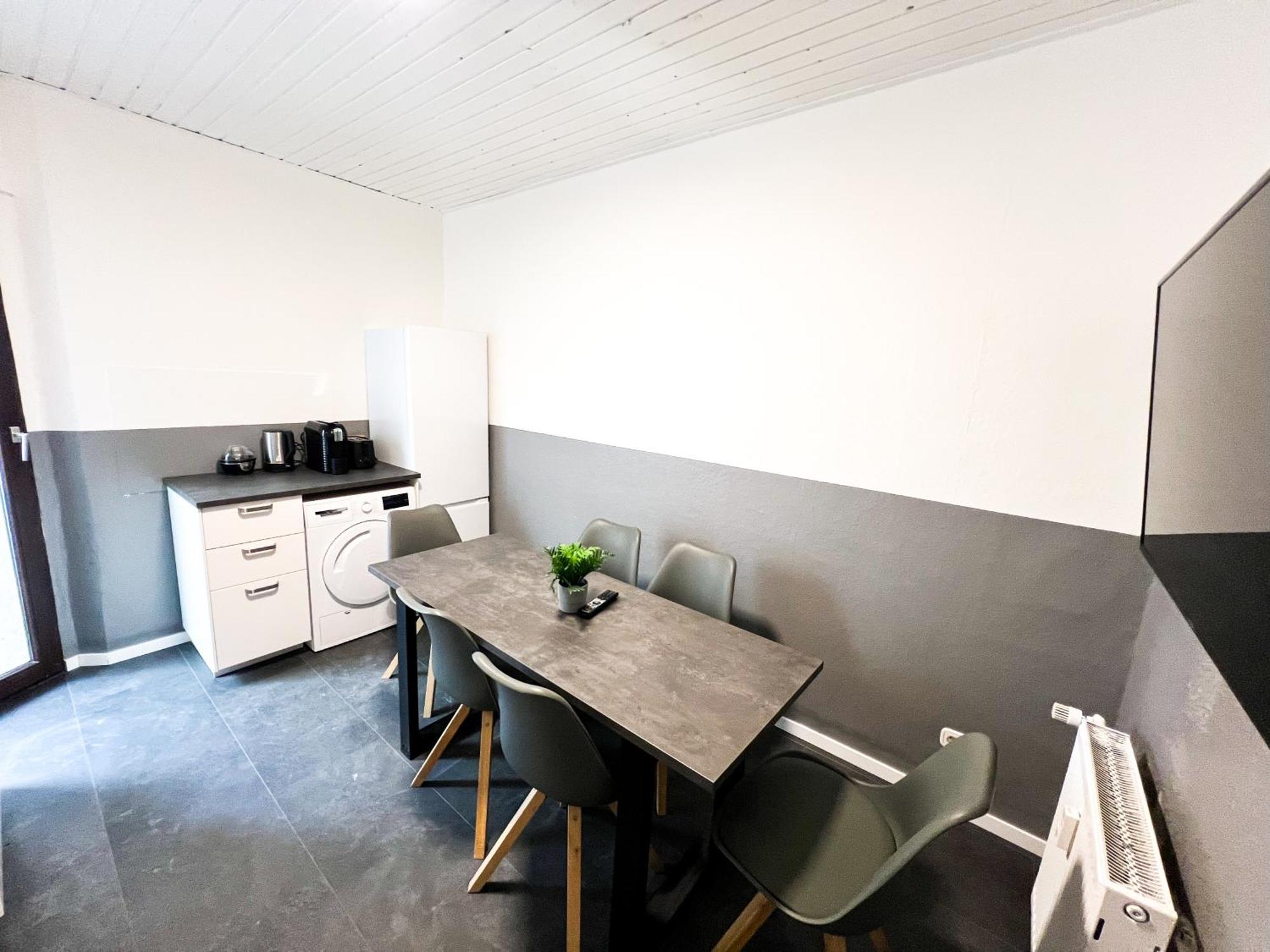 Krefeld House - 20 Min To Dus Airport & Messe Apartamento Exterior foto
